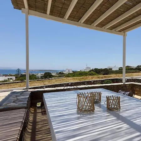 Parian Philoxenia Villa, Mikri Santa Maria Holiday home *