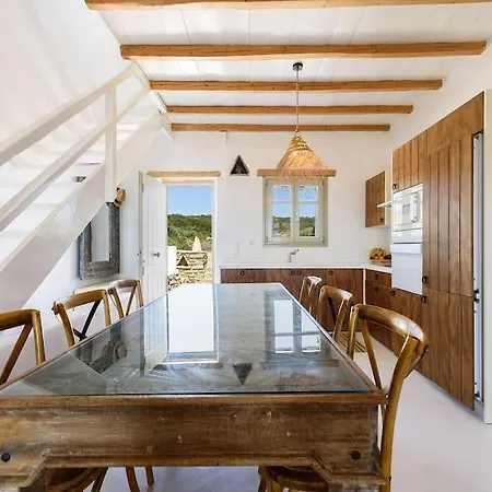 Holiday home Parian Philoxenia Villa, Mikri Santa Maria *