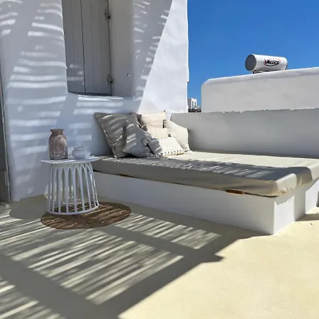 Holiday home Parian Philoxenia Villa, Mikri Santa Maria Naousa (Paros)