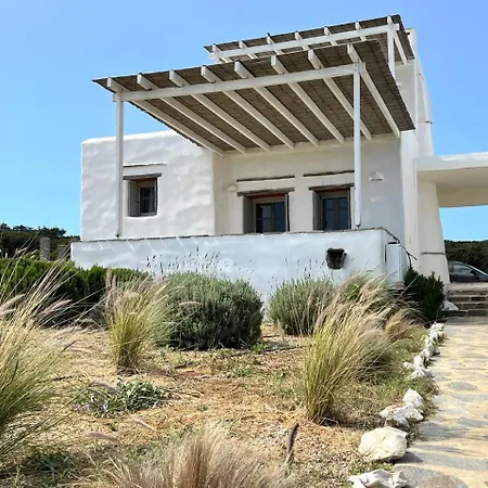 度假居 Parian Philoxenia Villa, Mikri Santa Maria *