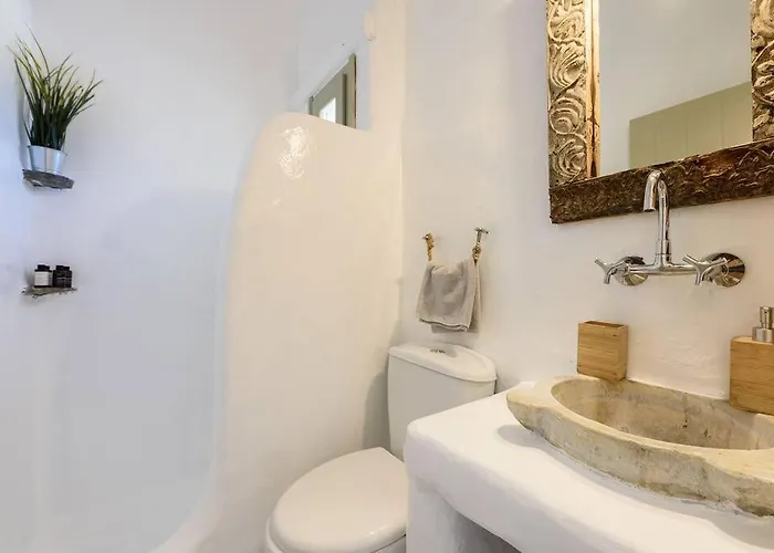 Feriehus Parian Philoxenia Villa, Mikri Santa Maria *